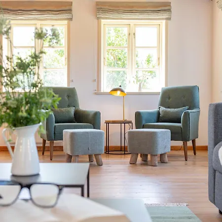 Reetdachhaus Stavanger Holiday home Nebel