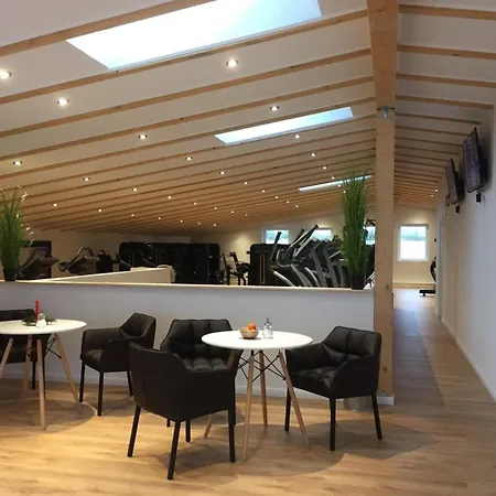 Holiday home Reetdachhaus Stavanger *