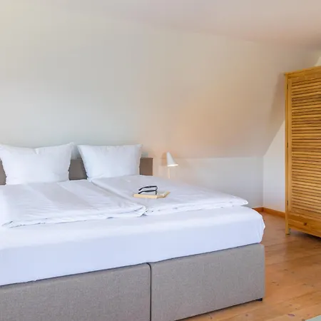 Holiday home Reetdachhaus Stavanger