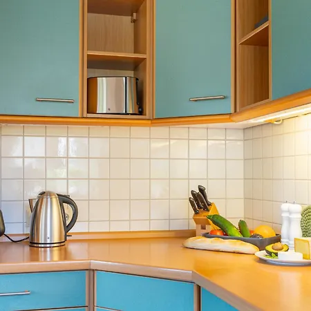 Holiday home Reetdachhaus Stavanger
