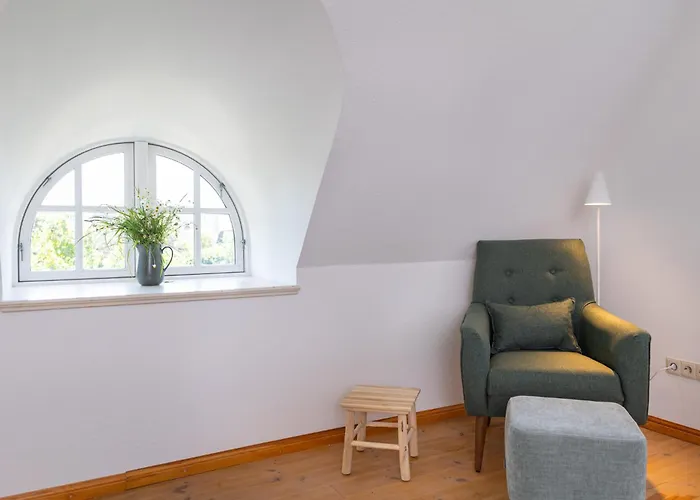 Reetdachhaus Stavanger * Nebel